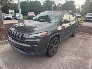 Used 2017 Jeep Cherokee 75th Anniversary image 1