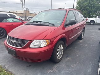 Used 2004 Chrysler Town & Country Touring image 1