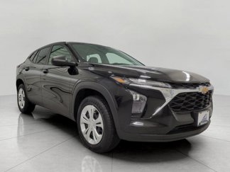Used 2024 Chevrolet Trax LS w/ Driver Confidence Package image 1
