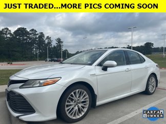 Used 2019 Toyota Camry XLE image 1