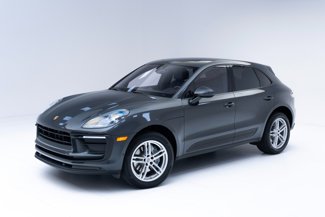 Certified 2022 Porsche Macan image 1