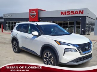 Used 2023 Nissan Rogue SV image 1