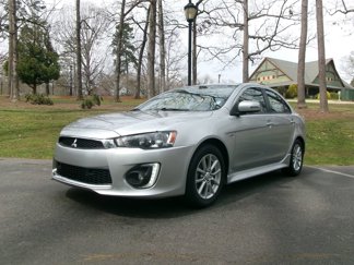 Used 2016 Mitsubishi Lancer ES image 1