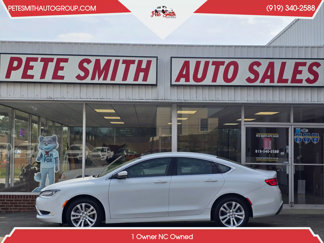Used 2016 Chrysler 200 Limited image 1