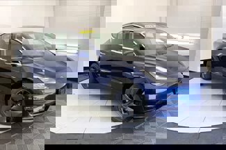 Used 2018 Tesla Model 3 image 1