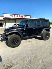 Used 2018 Jeep Wrangler Unlimited Rubicon w/ Steel Bumper Group image 1