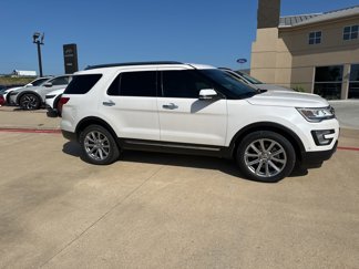 Used 2017 Ford Explorer Limited w/ Equipment Group 303A image 1