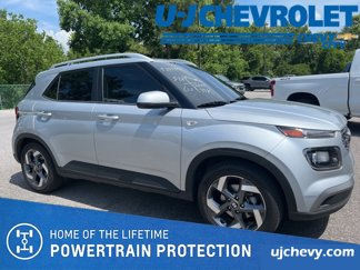 Used 2023 Hyundai Venue SEL image 1