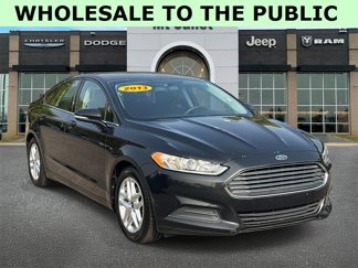 Used 2013 Ford Fusion SE image 1