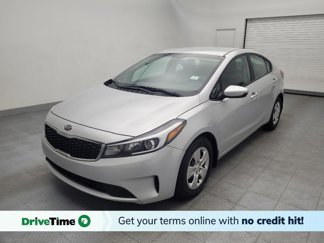 Used 2017 Kia Forte LX image 1