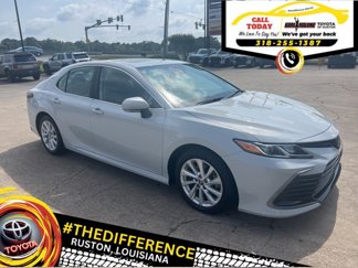 Used 2023 Toyota Camry LE image 1