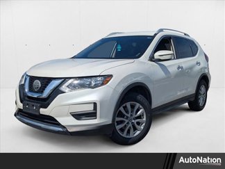 Used 2018 Nissan Rogue SV image 1