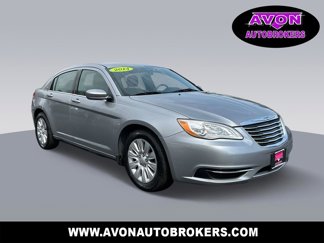 Used 2014 Chrysler 200 LX image 1