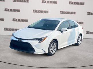 Certified 2022 Toyota Corolla LE image 1