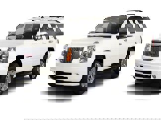 Used 2010 GMC Yukon SLT w/ SLT-2 Equipment Package image 1