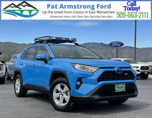 Used 2019 Toyota RAV4 XLE image 1