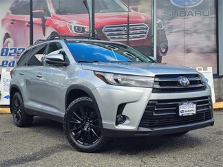 Used 2019 Toyota Highlander SE image 1