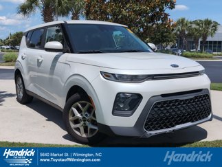 Used 2020 Kia Soul S image 1