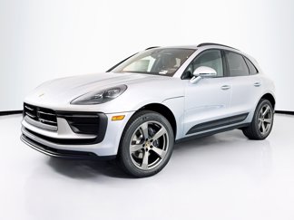 New 2025 Porsche Macan image 1