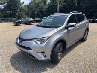 Used 2017 Toyota RAV4 XLE image 1