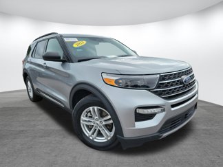 Certified 2023 Ford Explorer XLT w/ Equipment Group 202A image 1