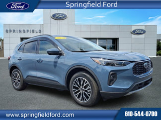 Used 2023 Ford Escape SE w/ PHEV Premium Package image 1
