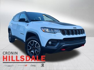 New 2025 Jeep Compass Trailhawk w/ Trailhawk Convenience Group image 1