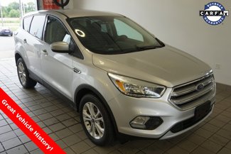 Used 2017 Ford Escape SE image 1