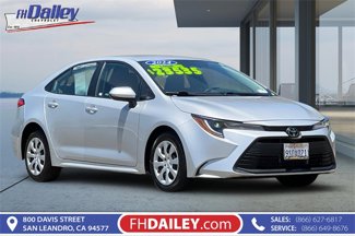 Used 2024 Toyota Corolla LE image 1