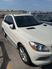 Used 2013 Mercedes-Benz ML 350 BlueTEC 4MATIC image 1