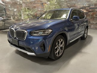 Certified 2022 BMW X3 xDrive30i w/ Convenience Package image 1