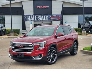 Used 2023 GMC Terrain SLT w/ Infotainment Package II image 1