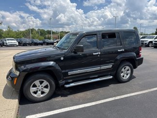 Used 2012 Jeep Liberty Sport image 1