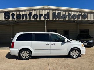 Used 2014 Chrysler Town & Country Touring w/ Trailer Tow Group image 1