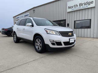 Used 2016 Chevrolet Traverse LT image 1