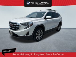 Used 2020 GMC Terrain SLT w/ Preferred Package image 1