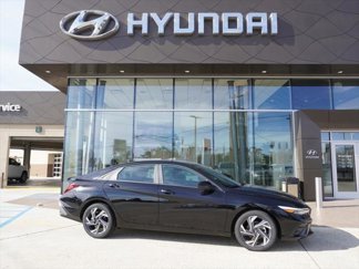 New 2025 Hyundai Elantra Sport image 1