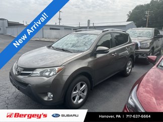 Used 2013 Toyota RAV4 XLE image 1