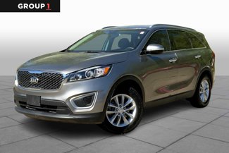 Used 2018 Kia Sorento LX image 1