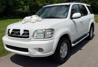 Used 2001 Toyota Sequoia Limited image 1