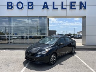 Used 2025 Nissan Versa SV image 1