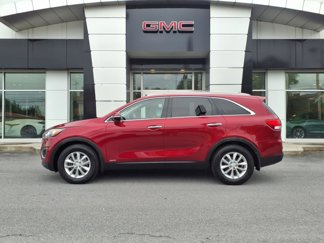 Used 2018 Kia Sorento LX image 1