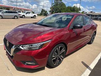 Used 2021 Nissan Sentra SR image 1
