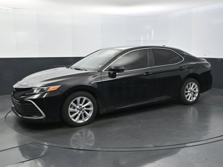 Used 2023 Toyota Camry LE image 1