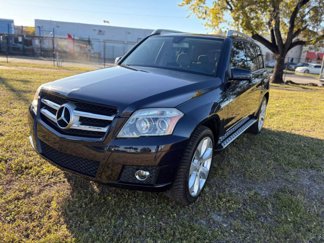 Used 2010 Mercedes-Benz GLK 350 4MATIC image 1