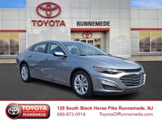Used 2025 Chevrolet Malibu LT image 1