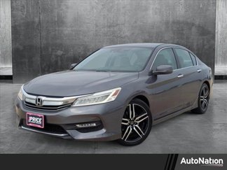 Used 2017 Honda Accord Touring image 1
