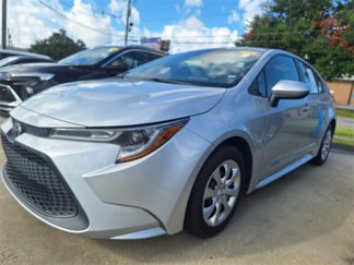 Used 2022 Toyota Corolla LE image 1