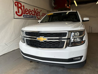 Used 2018 Chevrolet Suburban LT image 1