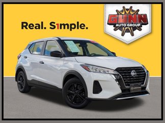 Certified 2023 Nissan Kicks S image 1